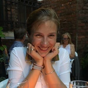 Meet your Posher, Noemie